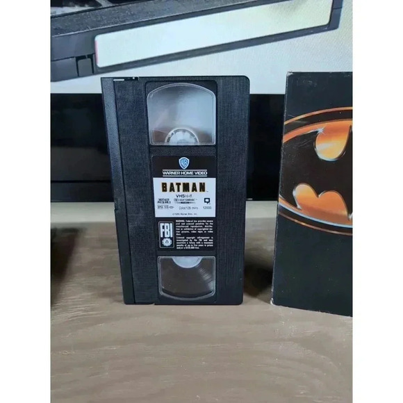 Batman (VHS, 1989, Warner Home Video) Michael Keaton, Nicholson - Retro Vintage - Picture 5 of 7